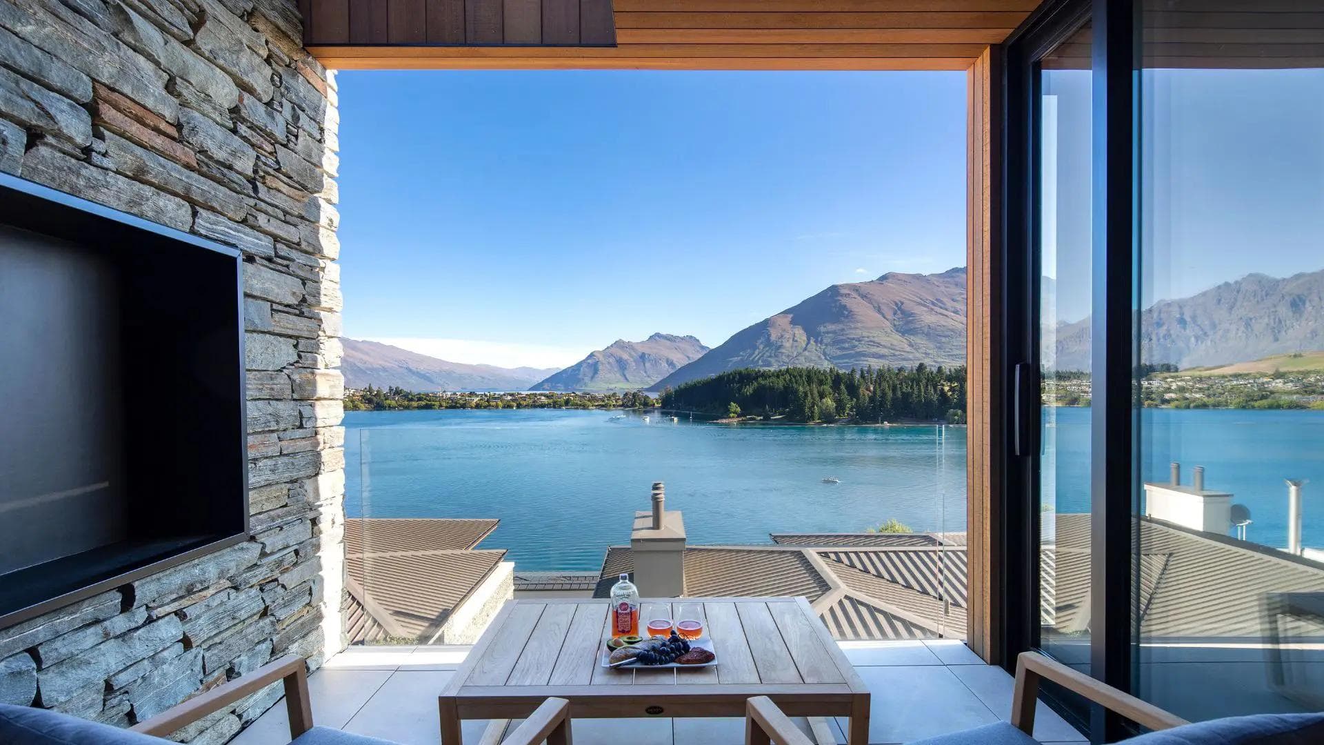 Airbnb & Holiday Home Management